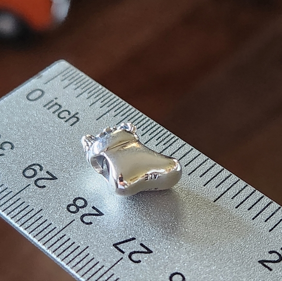 PANDORA Santa's Christmas Stocking with Ribbon Bracelet Charm/Bead 925 Sterling - Picture 9 of 9